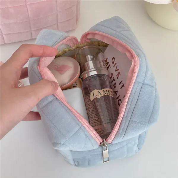 Zipper Large Solid Color Cosmetic Bag Cute Fur Makeup Bag for Women Travel Make Up Toiletry